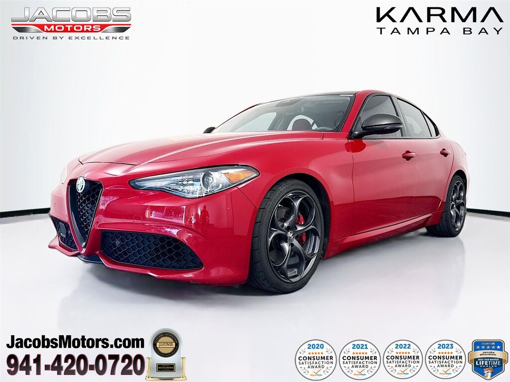 2019 Alfa Romeo Giulia Ti Sport — photo 1 of 11