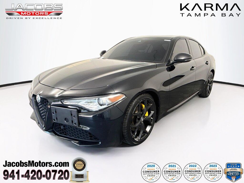 2021 Alfa Romeo Giulia Ti — photo 1 of 11
