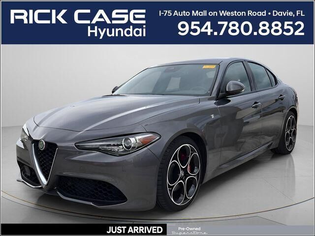 2022 Alfa Romeo Giulia Ti
