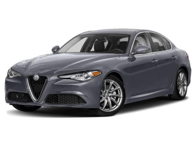 2019 Alfa Romeo Giulia Base