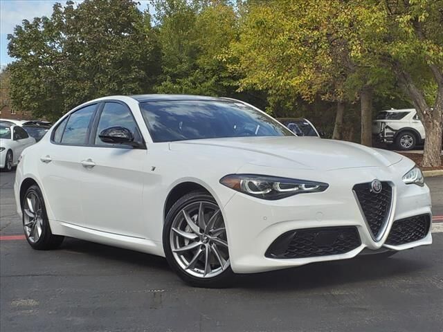 2024 Alfa Romeo Giulia Ti
