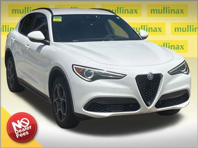 2022 Alfa Romeo Stelvio Sprint
