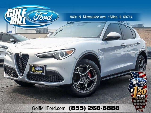 2022 Alfa Romeo Stelvio Sprint — photo 1 of 10