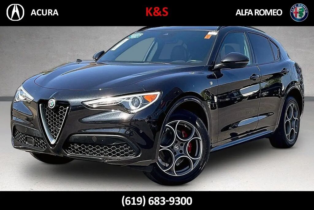 2023 Alfa Romeo Stelvio Ti — photo 1 of 26