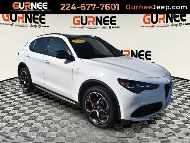 2024 Alfa Romeo Stelvio Ti — photo 1 of 14