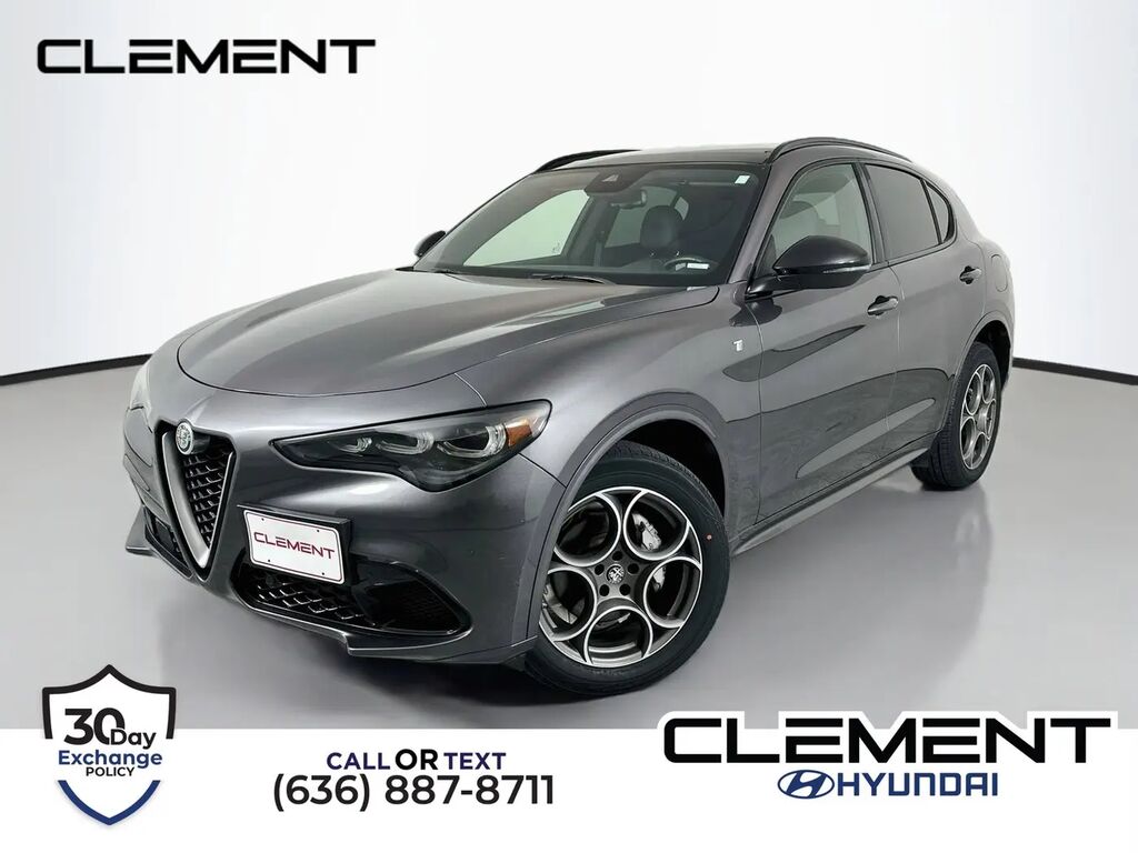 2024 Alfa Romeo Stelvio Ti — photo 1 of 13