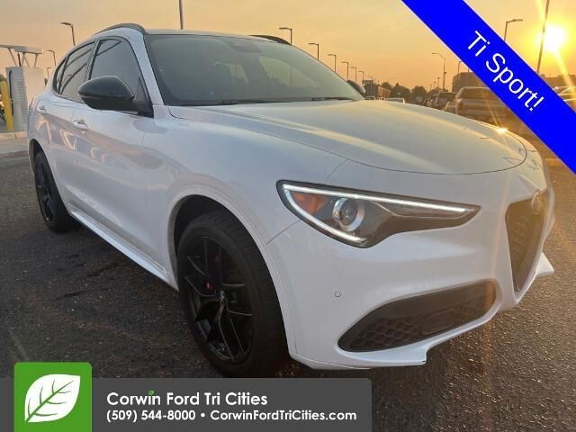 2020 Alfa Romeo Stelvio Ti