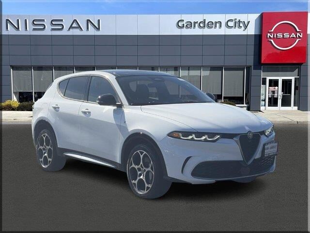 2024 Alfa Romeo Tonale Hybrid Ti
