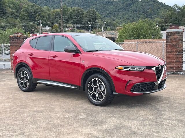 2024 Alfa Romeo Tonale Hybrid Ti