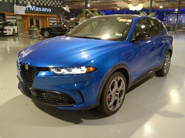 2024 Alfa Romeo Tonale Hybrid Veloce