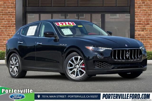 2018 Maserati Levante Base — photo 1 of 10