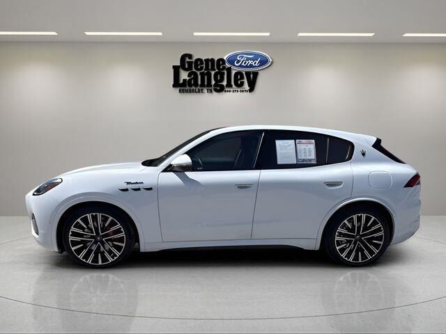 2023 Maserati Grecale Modena — photo 1 of 13