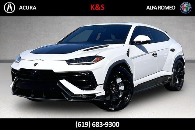 2023 Lamborghini Urus Performante — photo 1 of 13